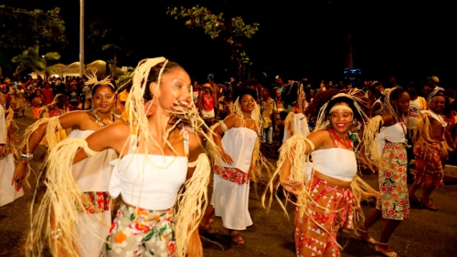 Portal da Transparência de Ilheus - Tradicionais blocos levaram para Ilhéus  Folia antigas músicas